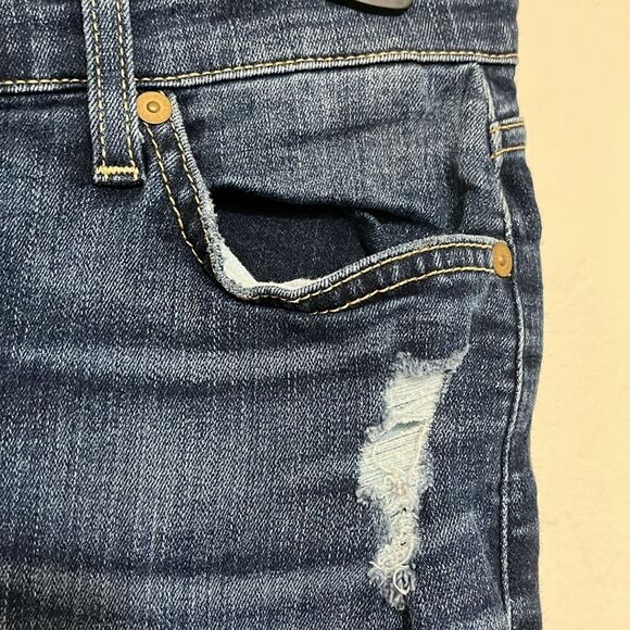 7 For All Mankind Distressed Ripped Denim Ankle Gwenevere Jeans Contemporary - Picture 8 of 12